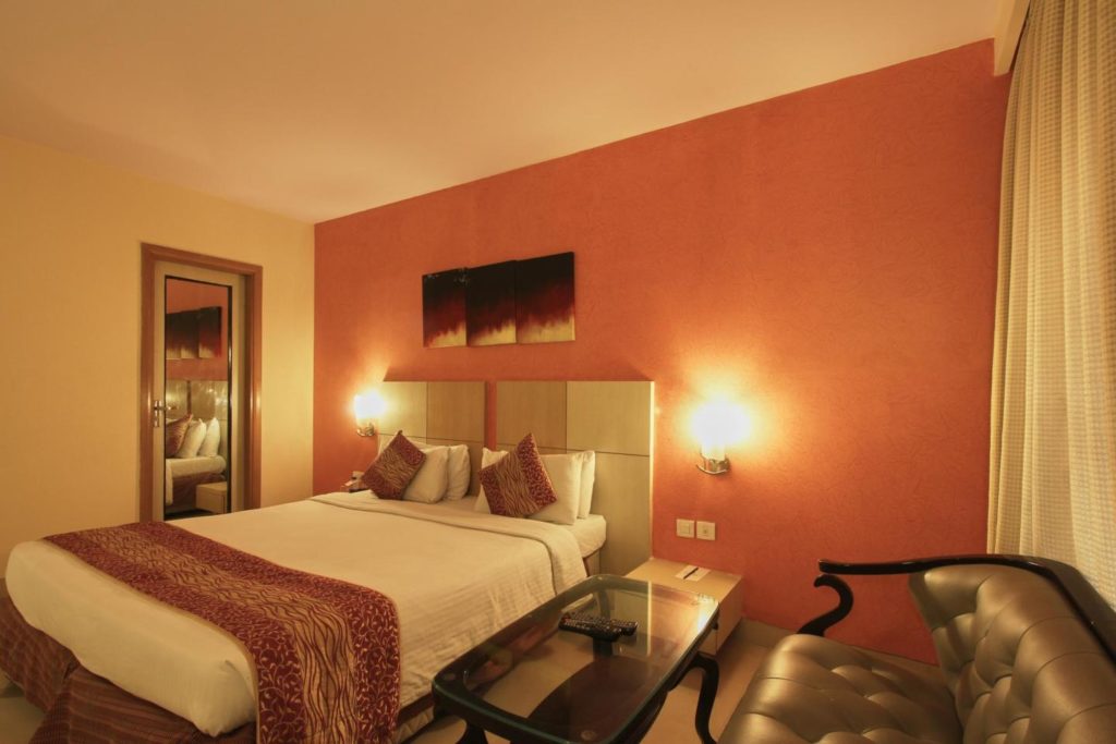 Swanky Lodgings